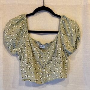 Hollister Sage Floral Puff Sleeve Blouse